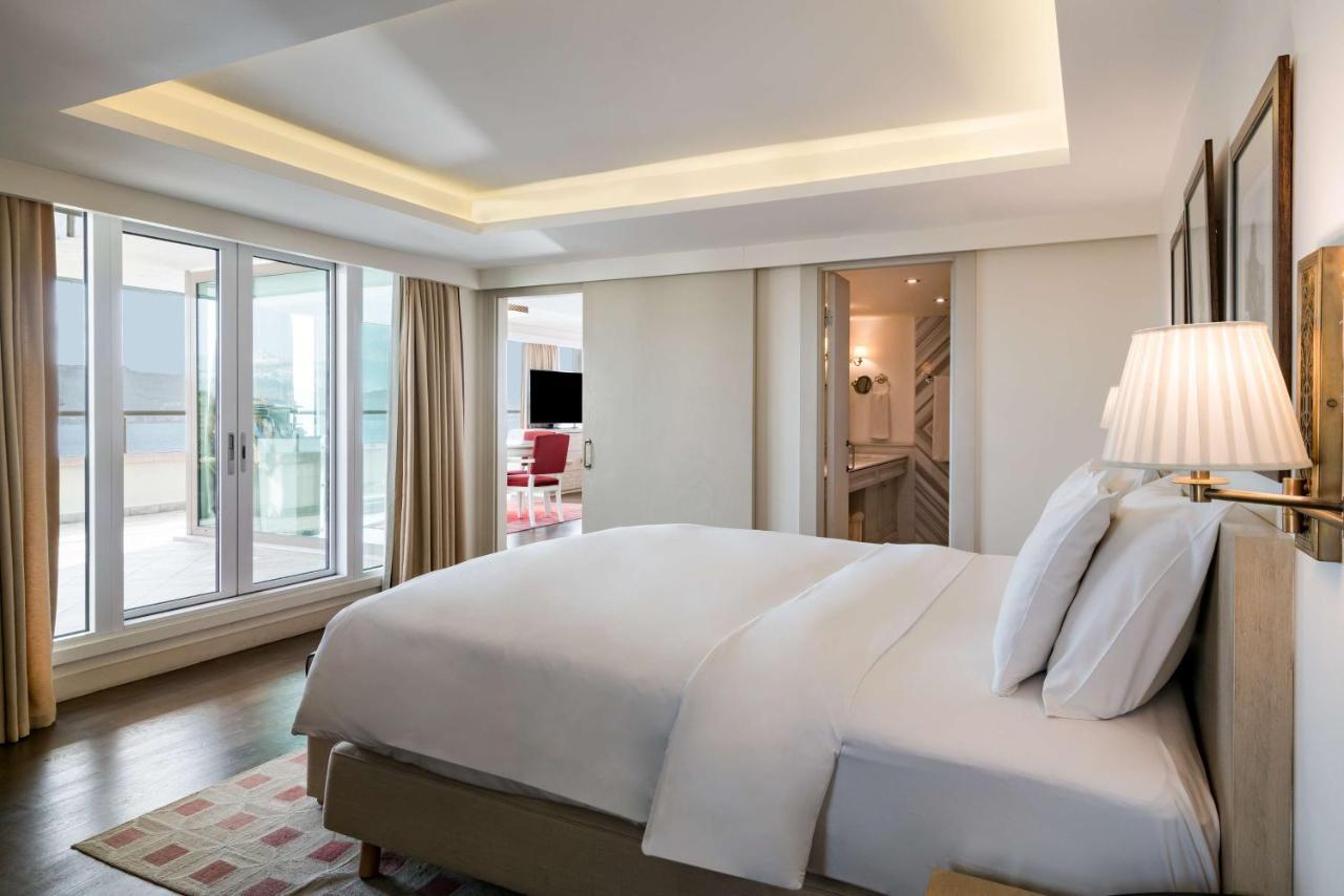 Presidential Suite Terrace Bosphorus View,1232914862:JPEG